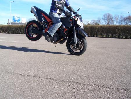 TROP BIEN CADRE
