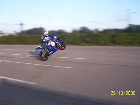 R1